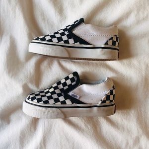 Toddler Checkered Vans - size 5